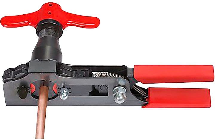 OUTIL DE BOBINE A EVASEMENT ROFLARE REVOLER