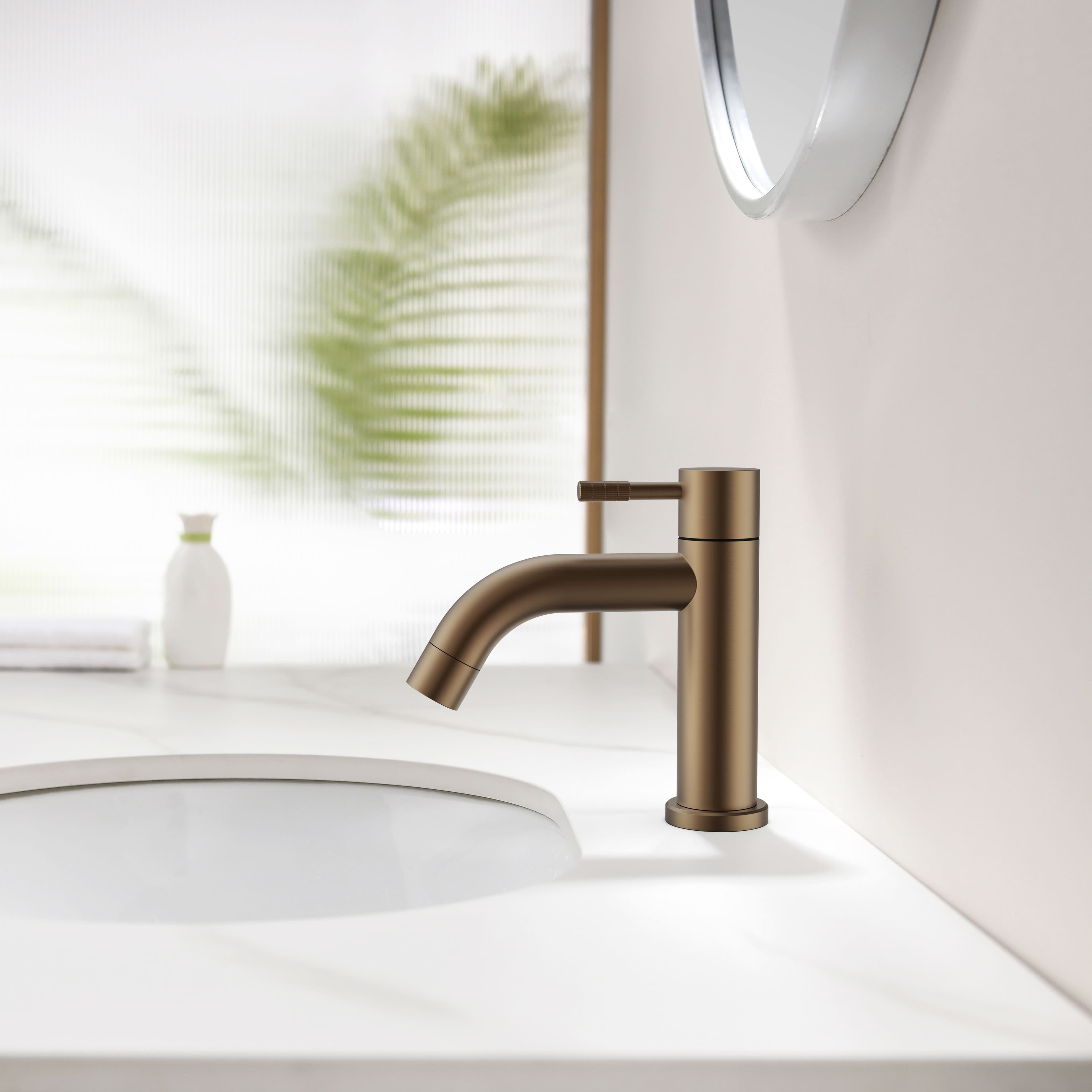 Stria robinet eau froide – Poignée avec structure striée raffinée – sans bonde – Brun bronzé (pvd)