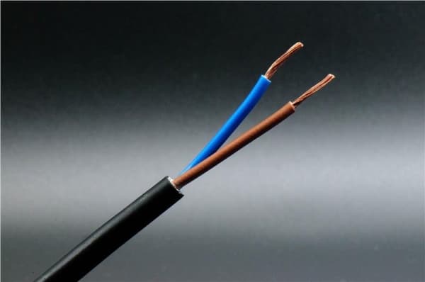 Vtmb 2 x 1.5 Noir (H05VV-F) en rouleau de 100m