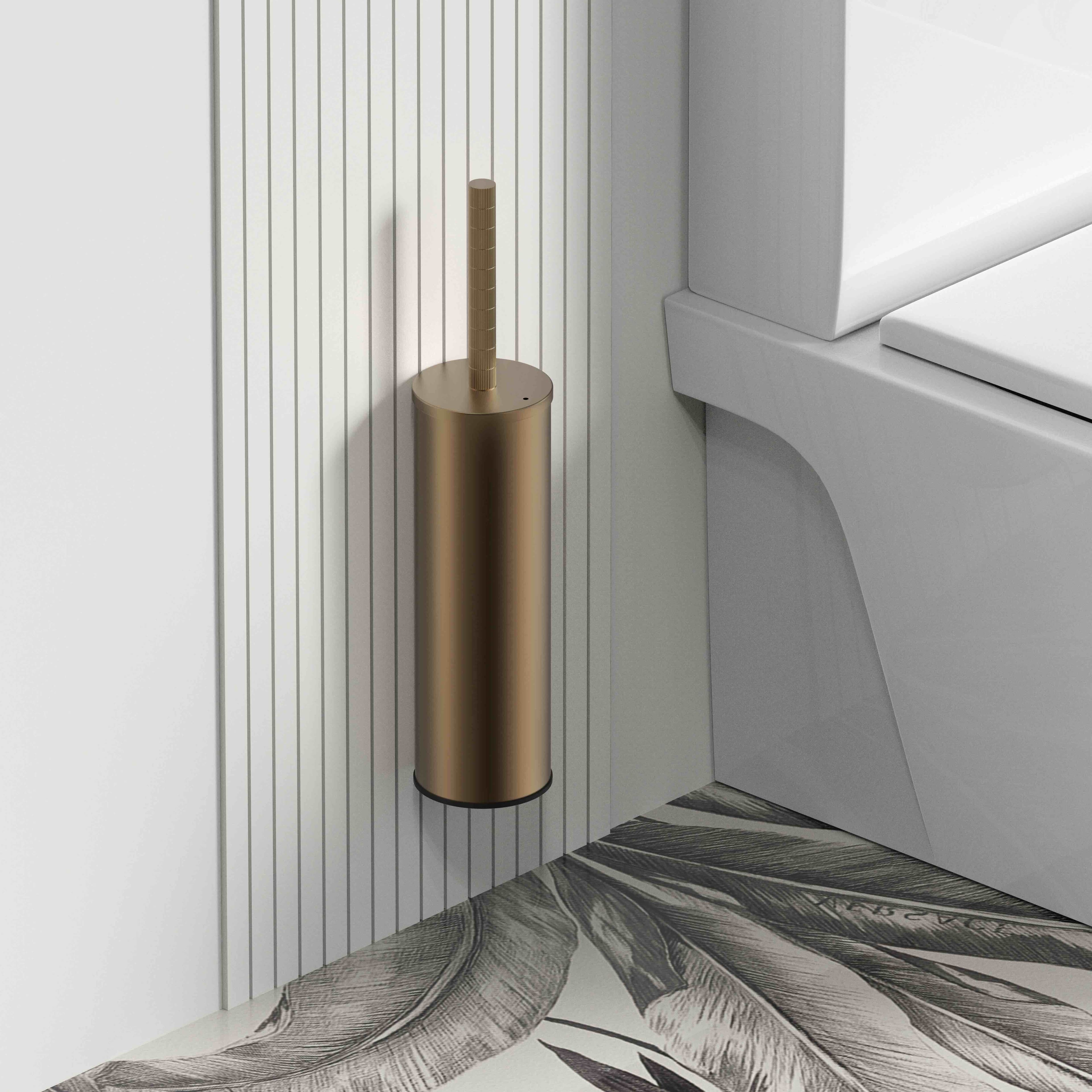 STRIA TOILETBORSTEL MET HOUDER - GREEP MET VERFIJNDE RIBBELSTRUCTUUR - HANGEND EN STAAND - MET KUNSTSTOF BINNENPOT - BRUIN BRONS (PVD)