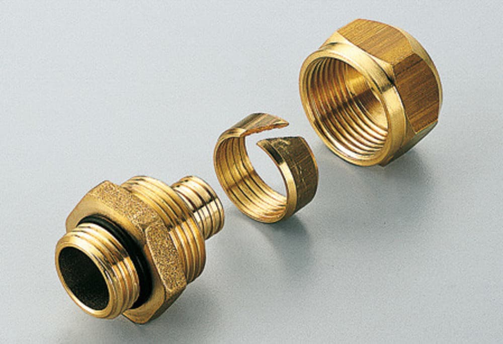 Pex manchon droit pour tube PEX avec joint torique 20 x 2.8 1/2"M