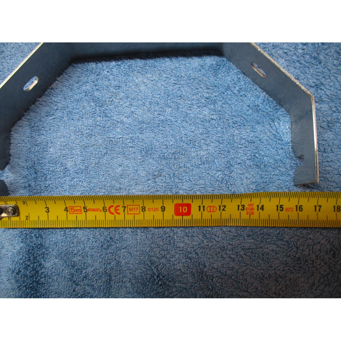 01747 Fixation d'angle, chromée, entre autres pour 60035 (2x)