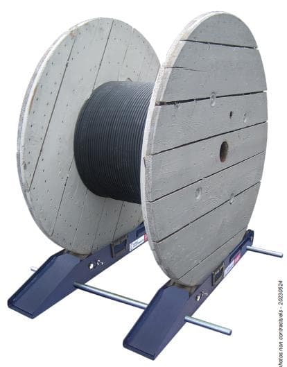 Dérouleur réglabe pour touret max 2500kg de diamètre 500 à 1650mm de max 950mm de largeur 26kg