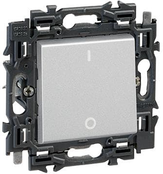 Valena interrupteur bipolaire 16AX appareil complet Alu à griffes