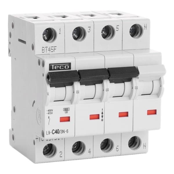 Disjoncteur 3 pôles + N 40A 6kA courbe C