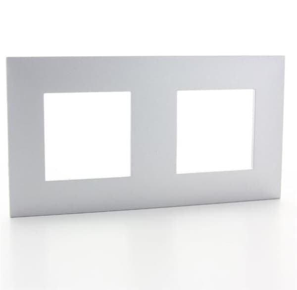 Valena plaque 2 postes horizontal - vertical entraxe 71mm Alu