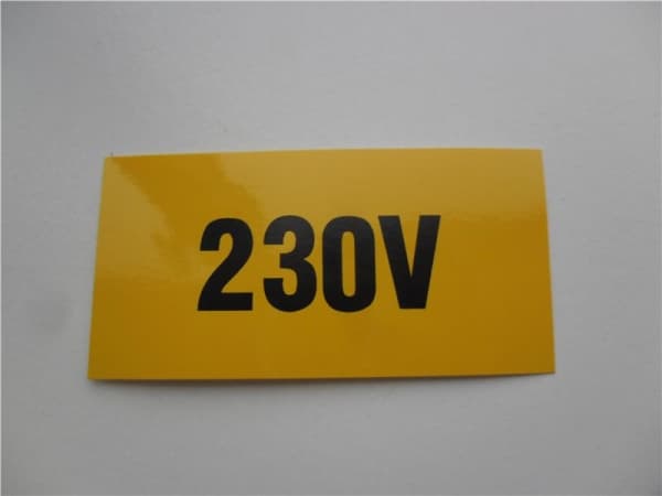 Autocollant indication tension "230V" 70 x 35mm