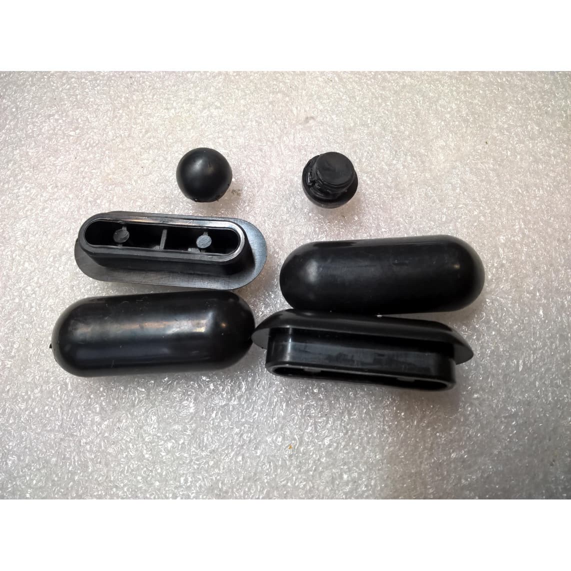 1202614 Butoir, noir, pour siège de WC Duroplast, par ex. pour 82410