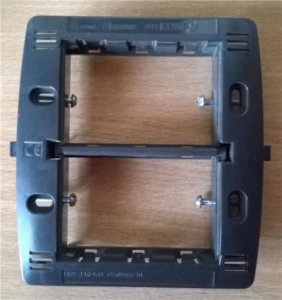 Support 2 x 3 modules living