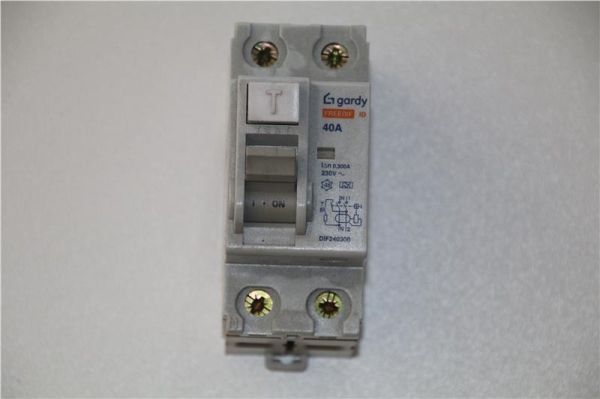 Différentiel 2 pôles 40A 300mA A