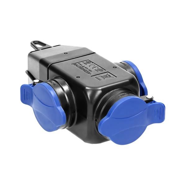 Prise triple 3 x 250Vac / 16A; IP44