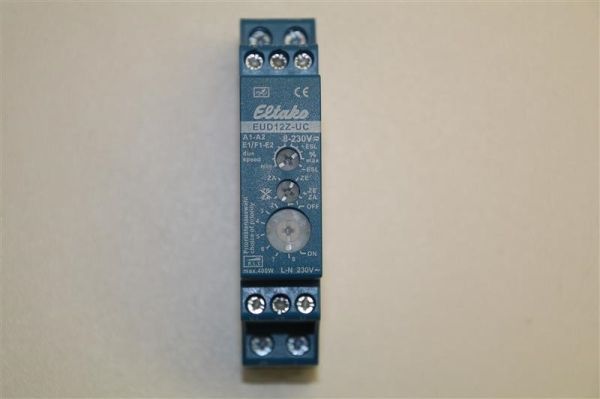Télévariateur électronique universel RLC de 400W maximum 8 - 230V UC