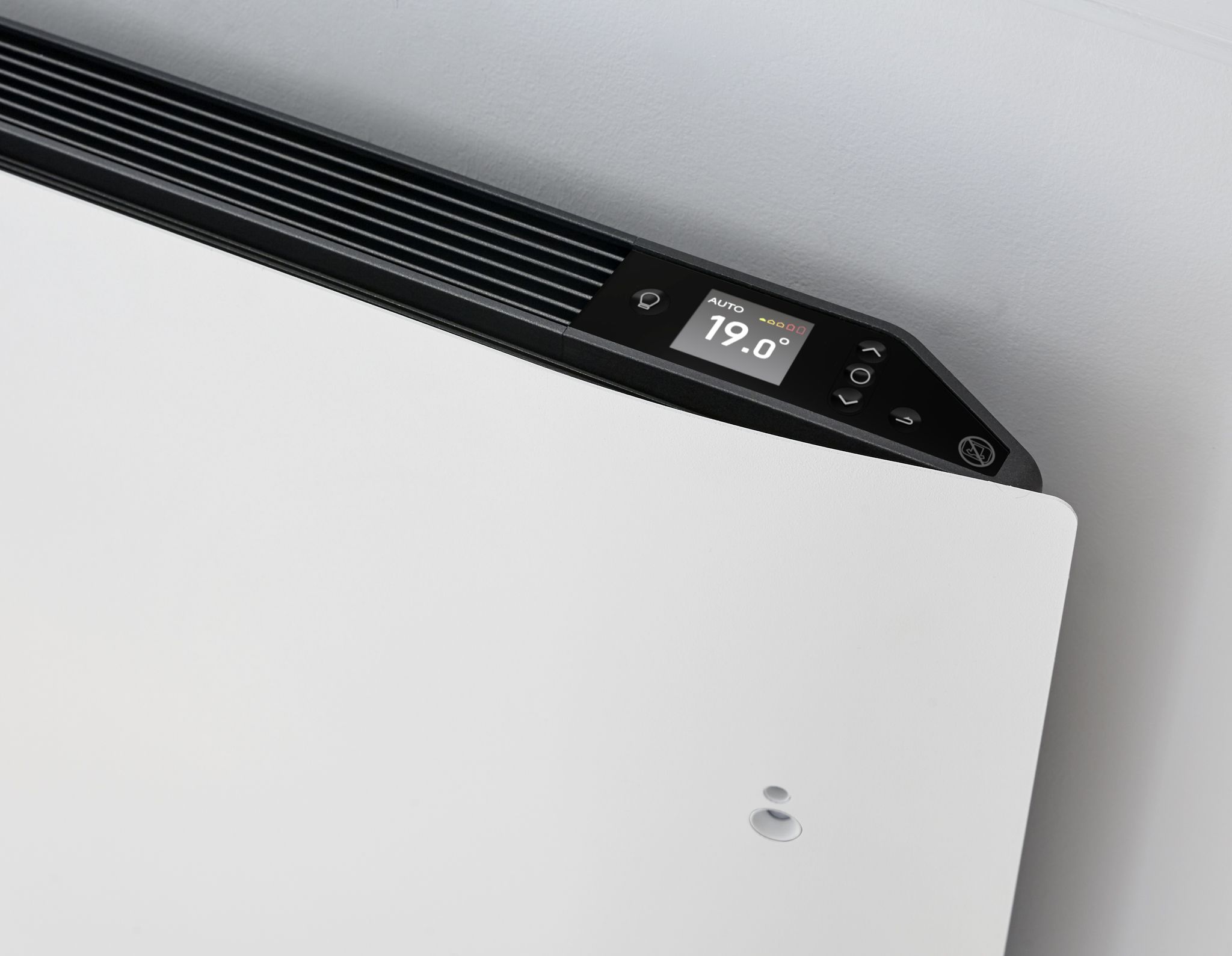 ELEKTRISCHE RADIATOR WIT MUUR MET STEKKER+ PROGRAM 2000W-BxH:119x56,5 vue 4