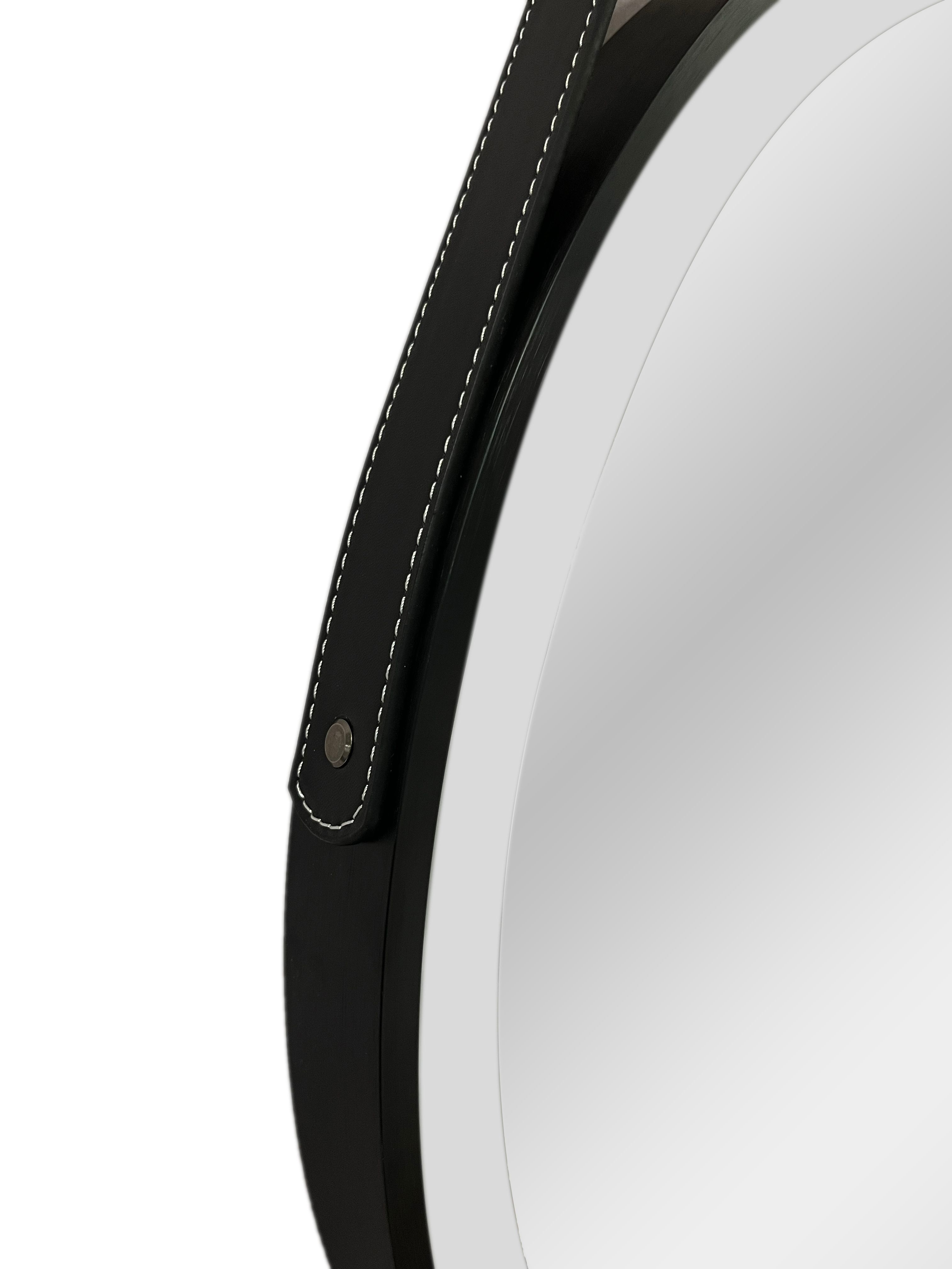 ALONI BELTIA SPIEGEL - MET LED VERLICHTING - ROND - MET LIJST - MET IMITATIE LEDEREN BAND EN HAAK - KLEURTEMPERATUUR LED 3500-6500K - 80CM - MAT ZWART vue 3
