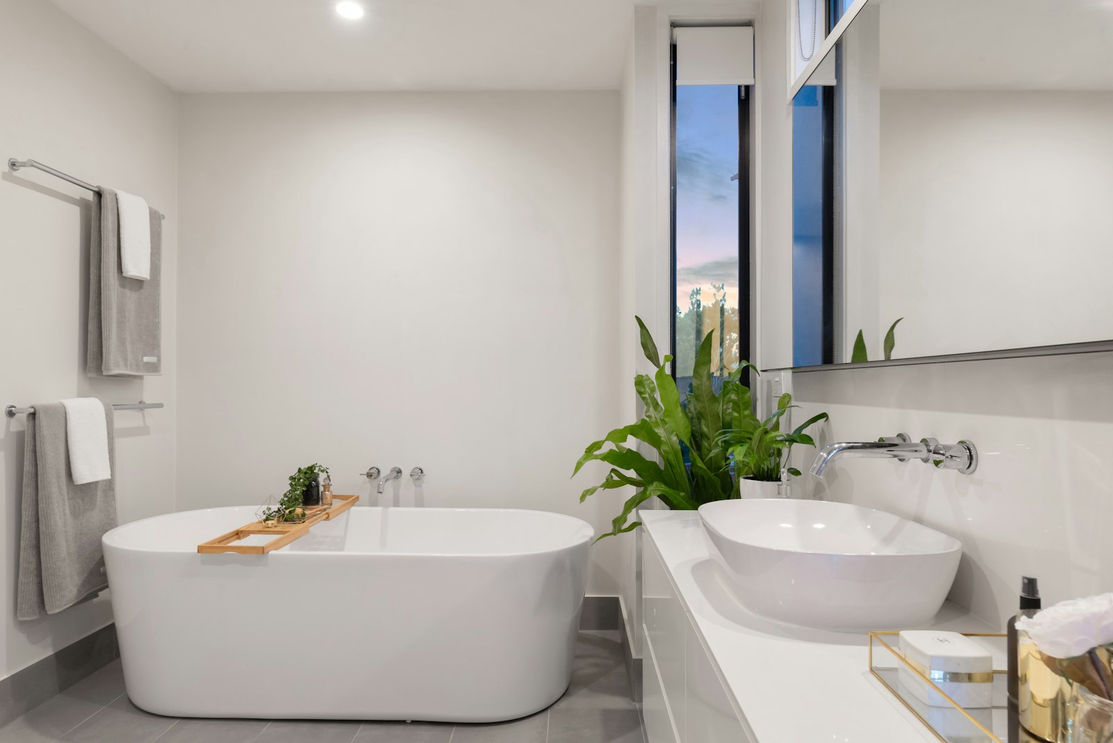 Bathroom fit-out